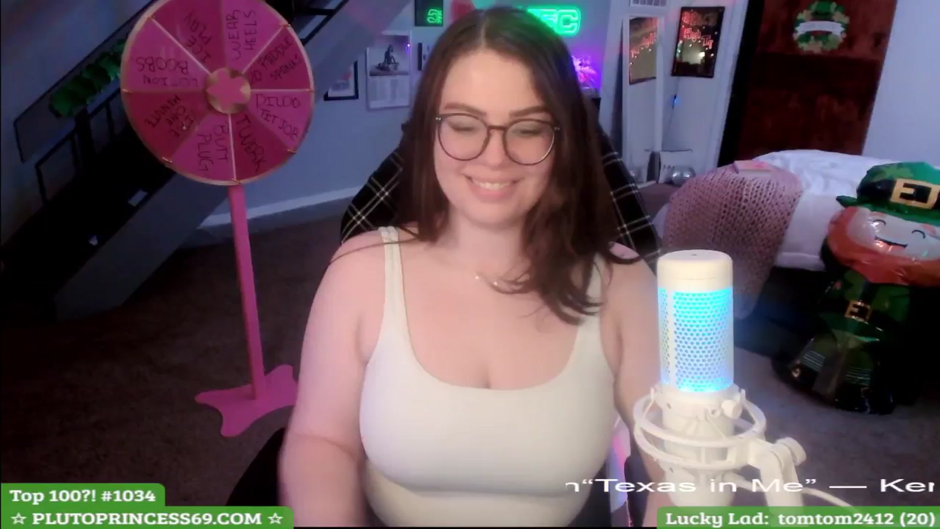 Gallery image thumbnail from PlutoPrincess's myfreecams stream on, 03/08/2025, 10:07 image 5 of 20