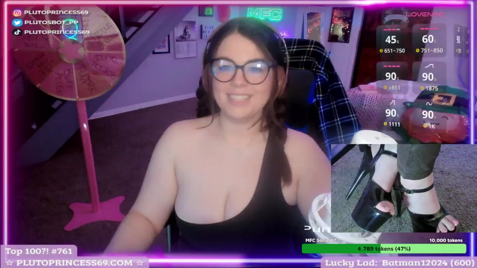 Gallery image thumbnail from PlutoPrincess's myfreecams stream on, 03/12/2025, 01:32 image 19 of 20