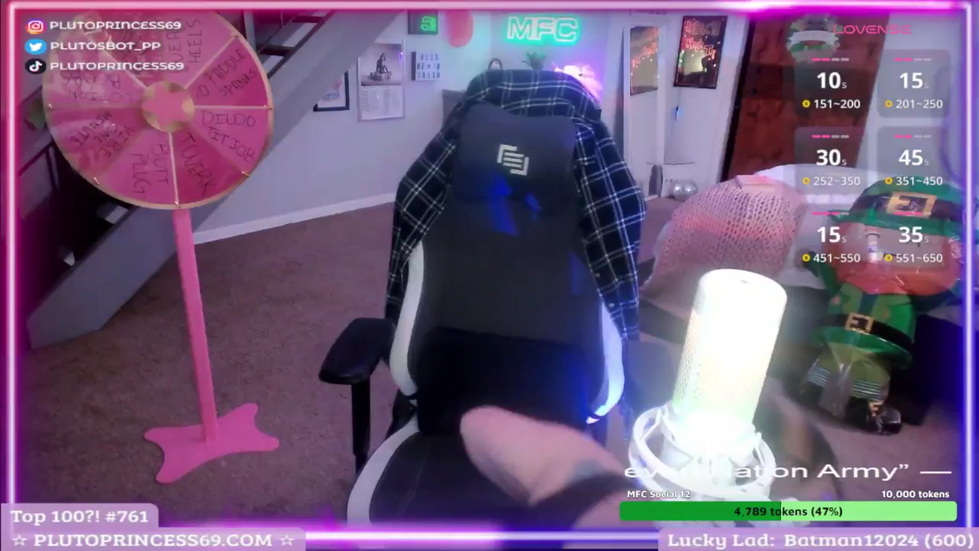 Gallery image thumbnail from PlutoPrincess's myfreecams stream on, 03/12/2025, 01:32 image 16 of 20