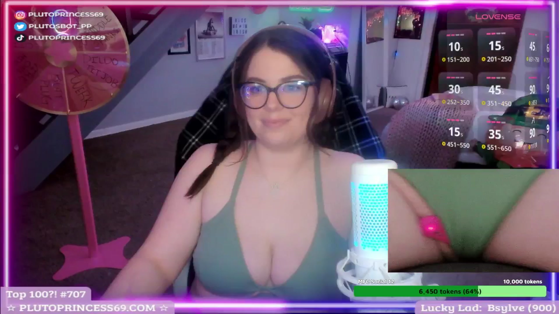 Gallery image thumbnail from PlutoPrincess's myfreecams stream on, 03/12/2025, 04:21 image 4 of 20