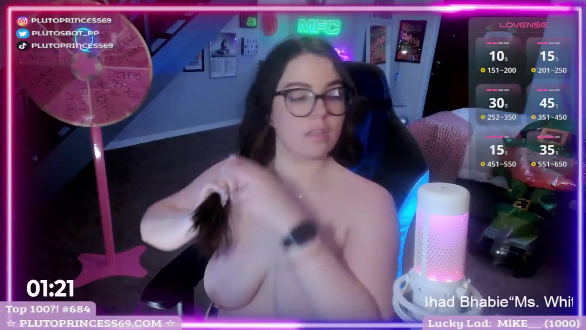 Gallery image thumbnail from PlutoPrincess's myfreecams stream on, 03/15/2025, 09:31 image 19 of 20