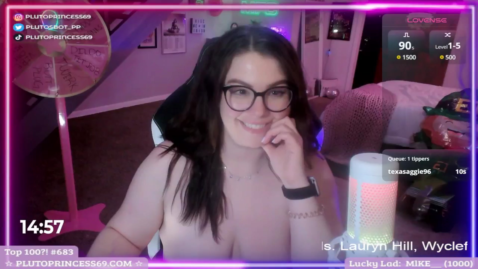 Gallery image thumbnail from PlutoPrincess's myfreecams stream on, 03/15/2025, 09:31 image 7 of 20