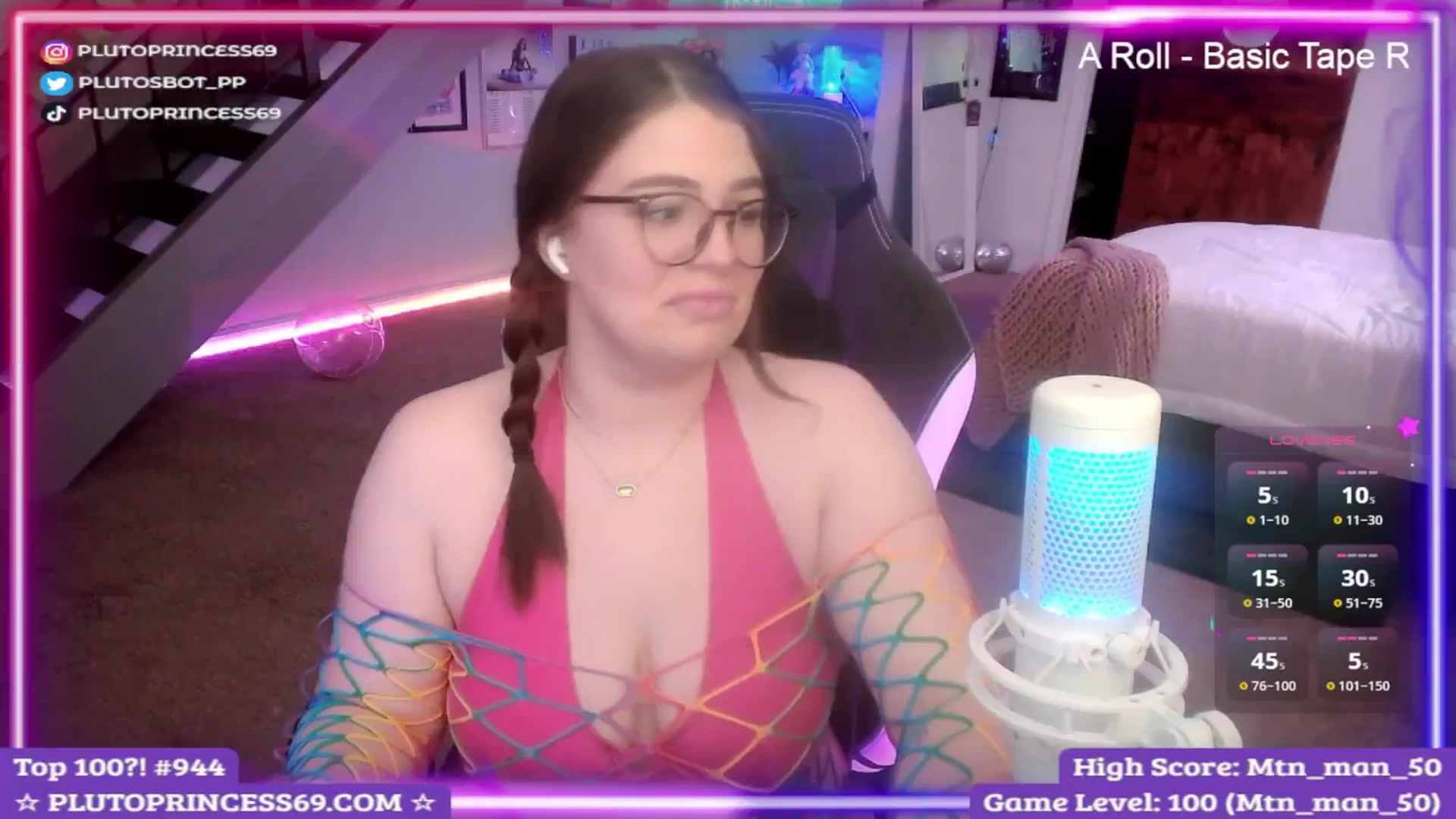 Gallery image thumbnail from PlutoPrincess's myfreecams stream on, 03/28/2025, 07:28 image 6 of 20