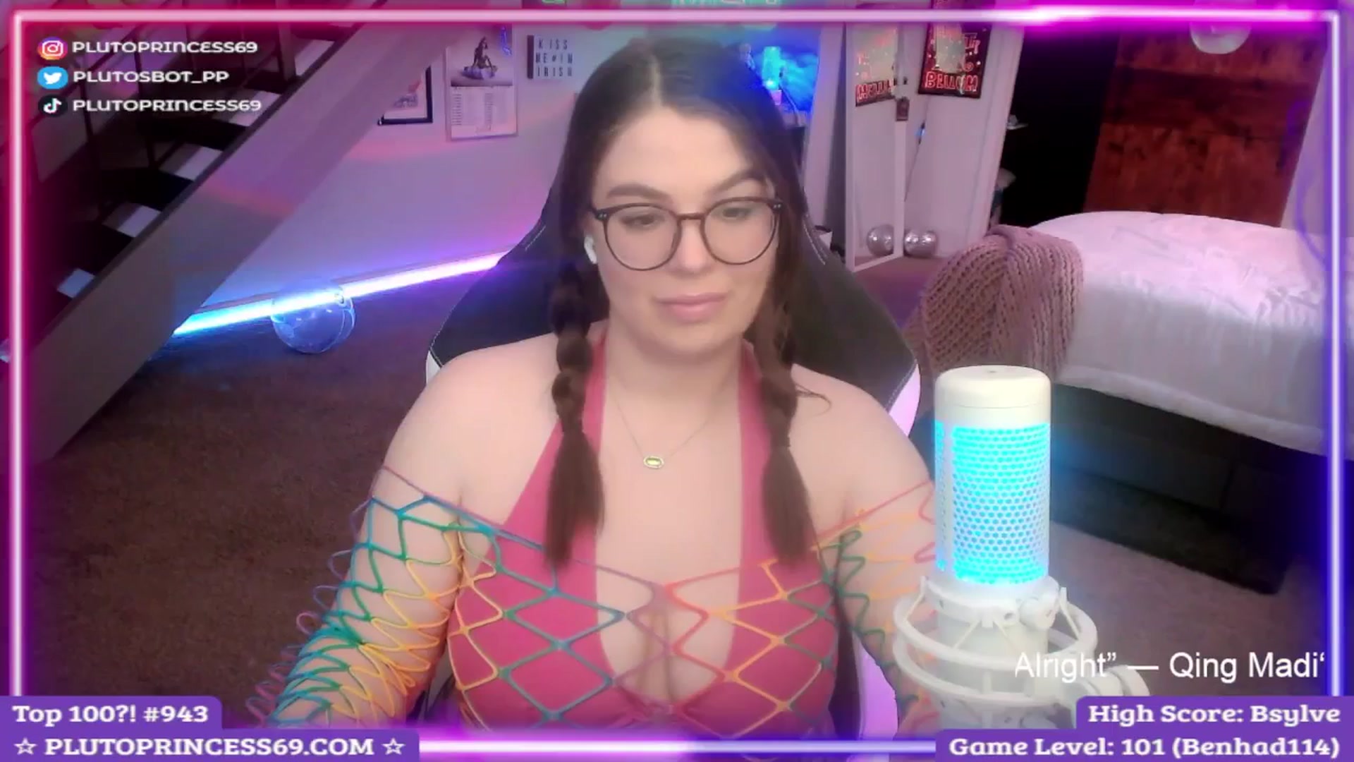Gallery image thumbnail from PlutoPrincess's myfreecams stream on, 03/28/2025, 07:28 image 1 of 20