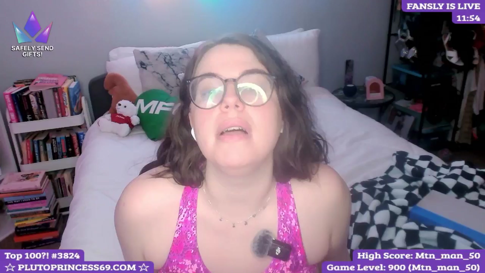 Gallery image thumbnail from PlutoPrincess's myfreecams stream on, 04/18/2025, 06:49 image 14 of 20