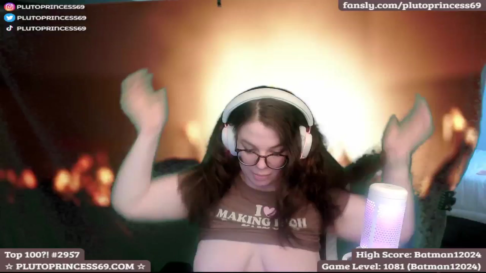Gallery image thumbnail from PlutoPrincess's myfreecams stream on, 04/19/2025, 07:19 image 20 of 20