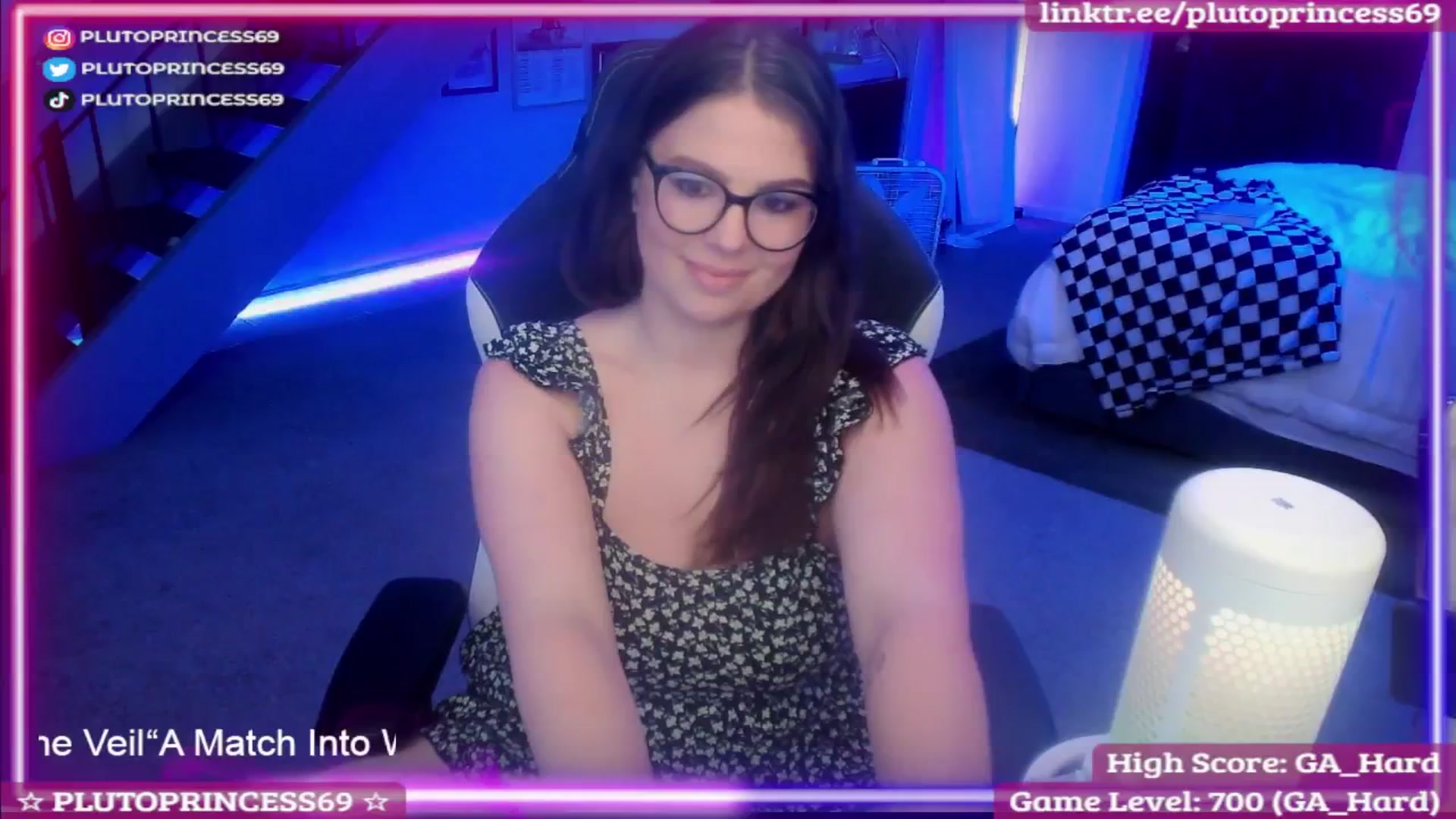 Gallery image thumbnail from PlutoPrincess's myfreecams stream on, 06/23/2025, 07:52 image 17 of 20