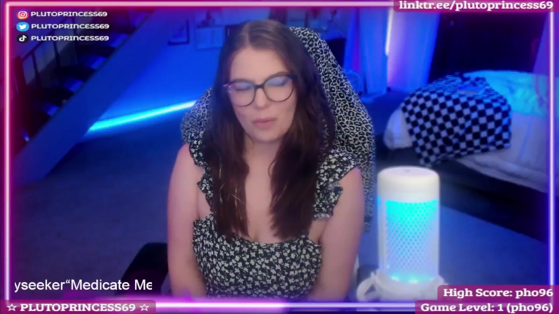 Gallery image thumbnail from PlutoPrincess's myfreecams stream on, 06/23/2025, 07:52 image 2 of 20