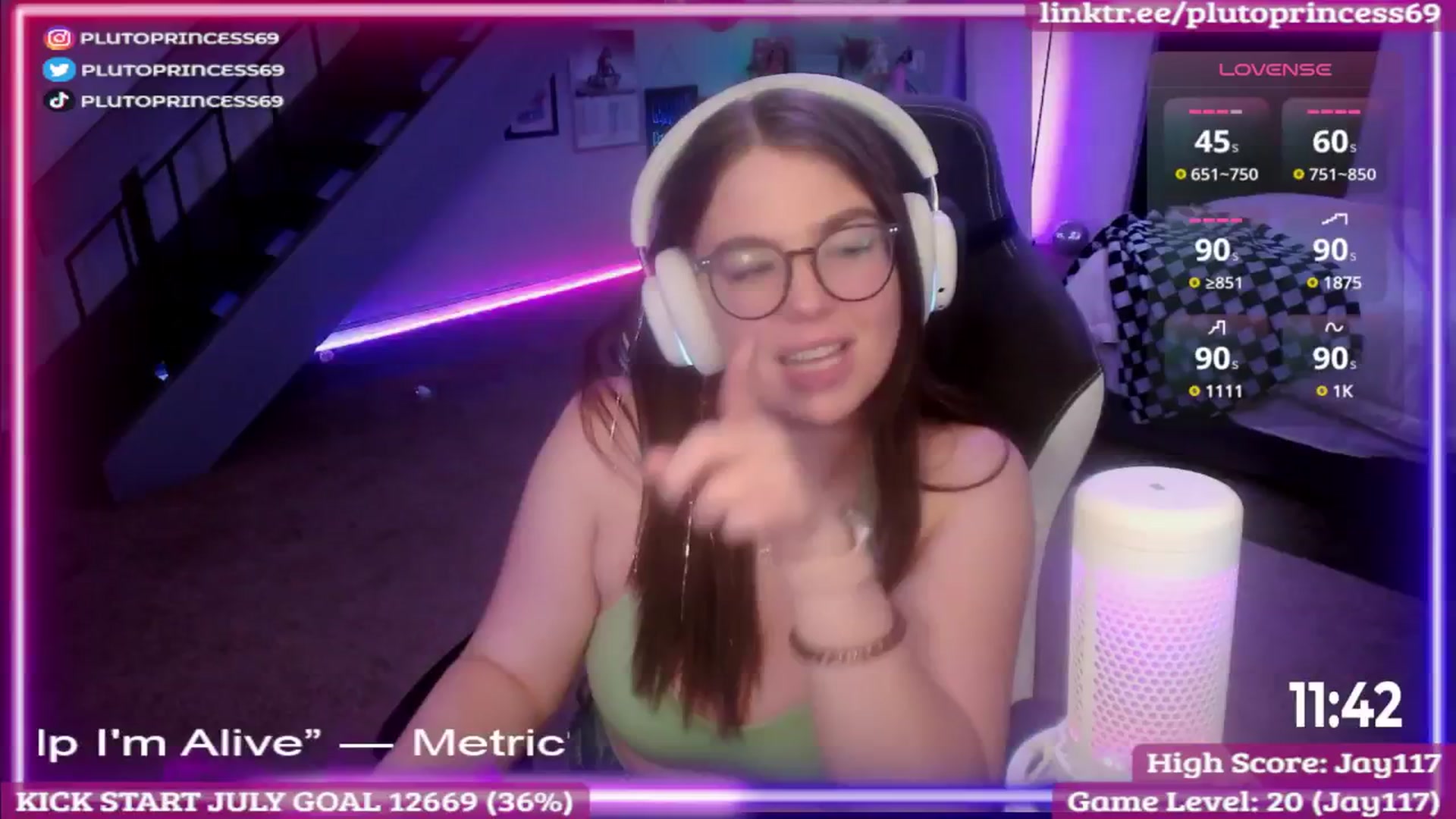 Gallery image thumbnail from PlutoPrincess's myfreecams stream on, 07/08/2025, 08:13 image 14 of 20