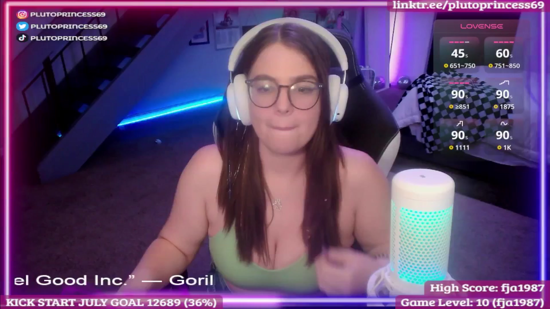 Gallery image thumbnail from PlutoPrincess's myfreecams stream on, 07/08/2025, 08:13 image 7 of 20