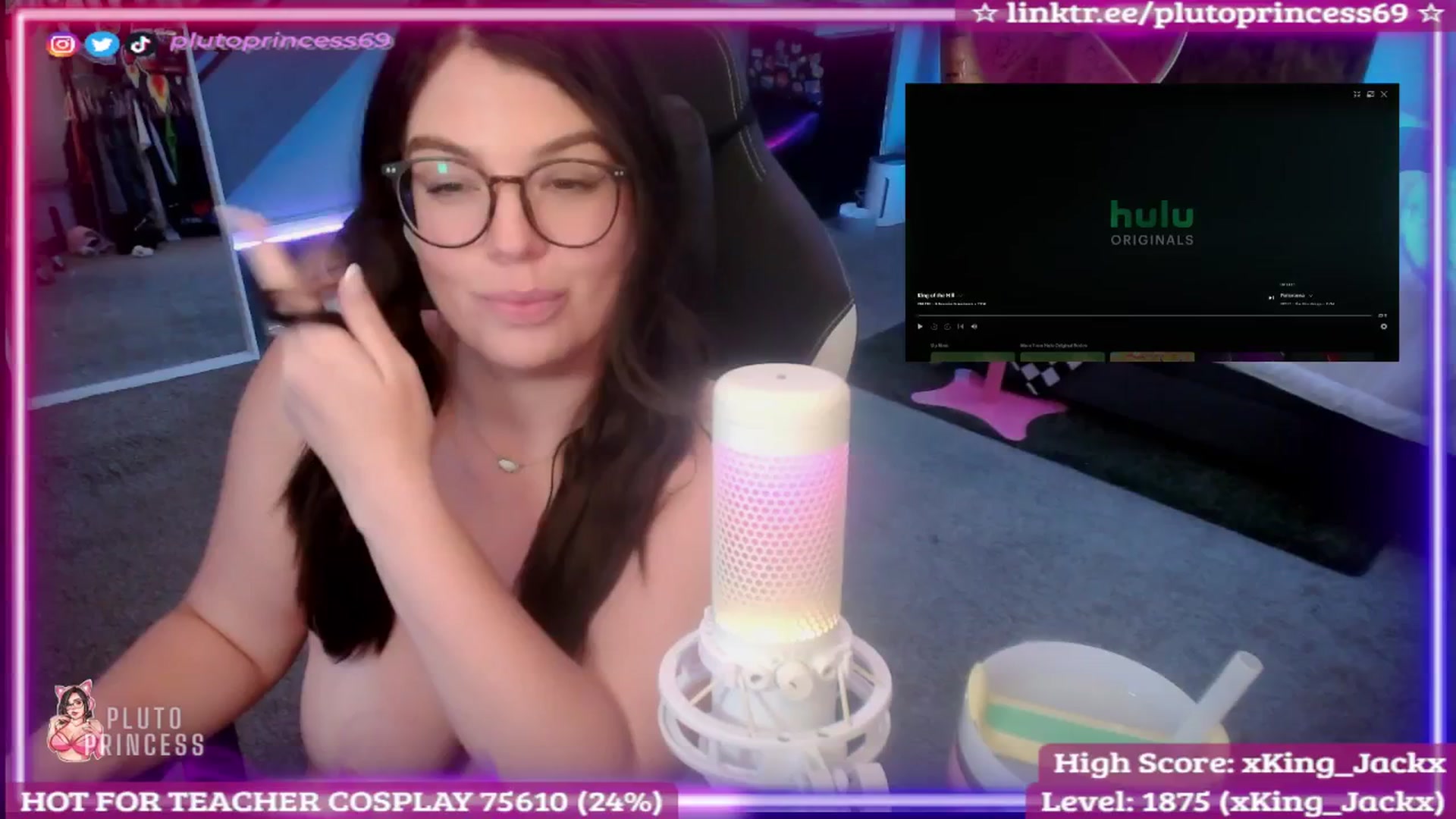 Gallery image thumbnail from PlutoPrincess's myfreecams stream on, 08/21/2025, 08:41 image 1 of 20