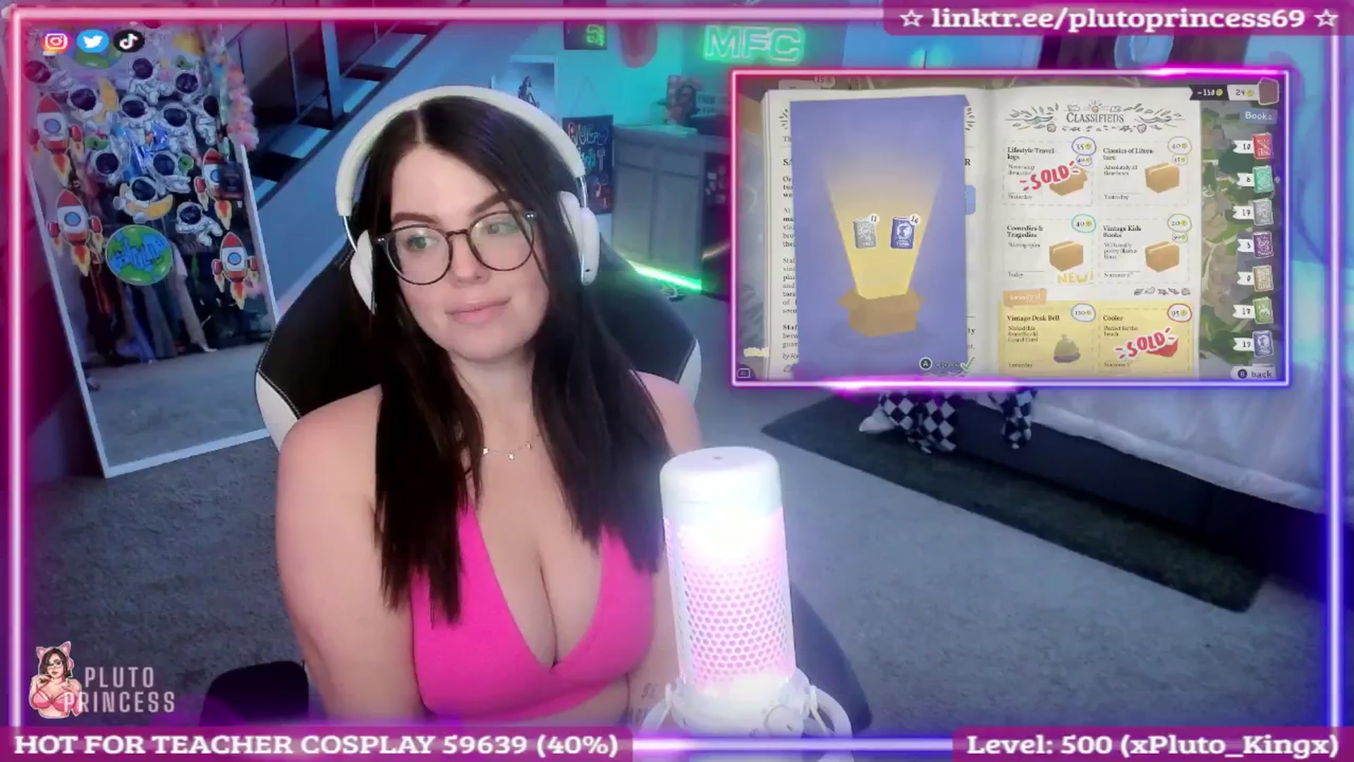 Gallery image thumbnail from PlutoPrincess's myfreecams stream on, 08/26/2025, 08:23 image 7 of 20
