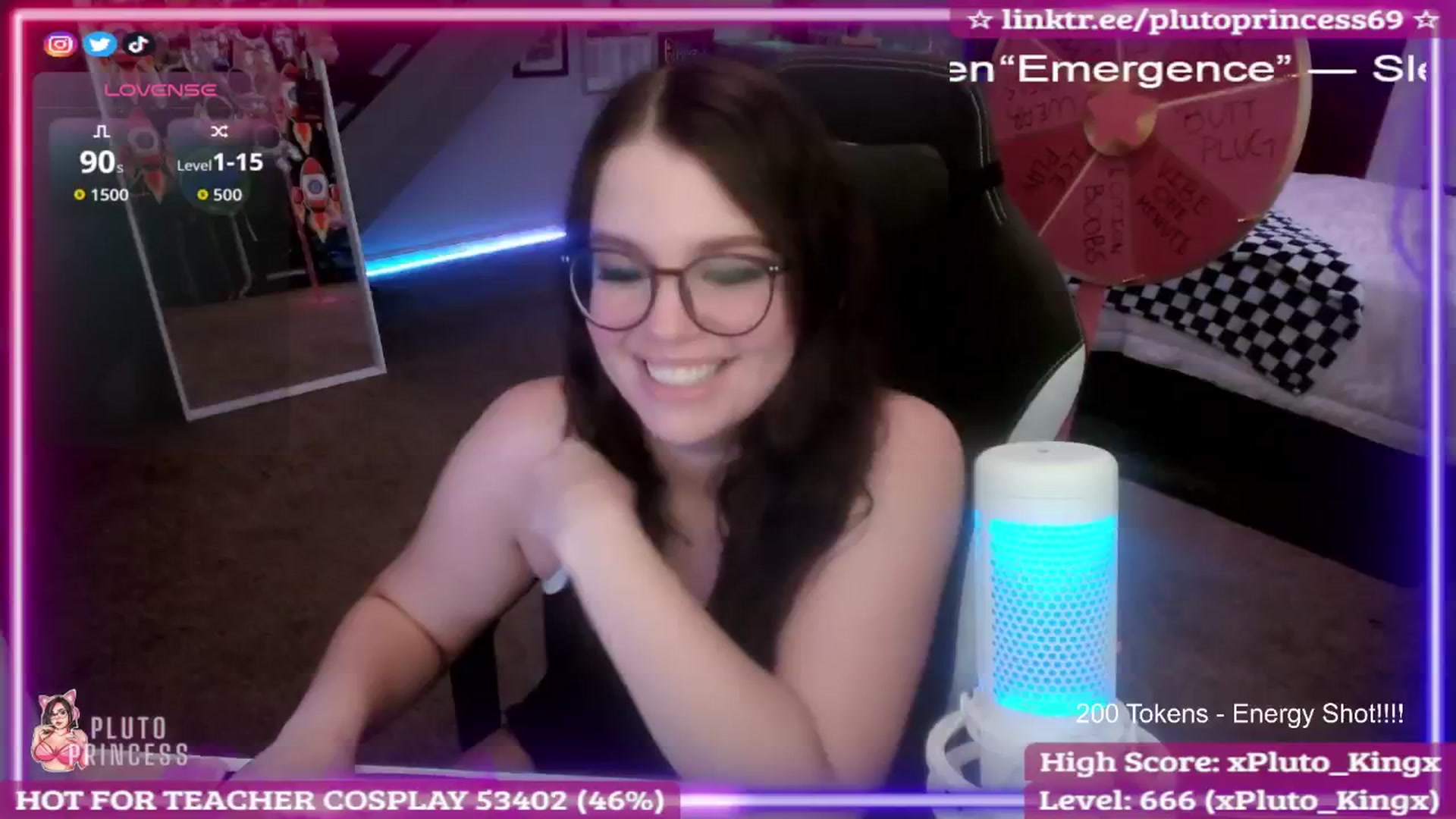 Gallery image thumbnail from PlutoPrincess's myfreecams stream on, 08/31/2025, 10:01 image 1 of 20