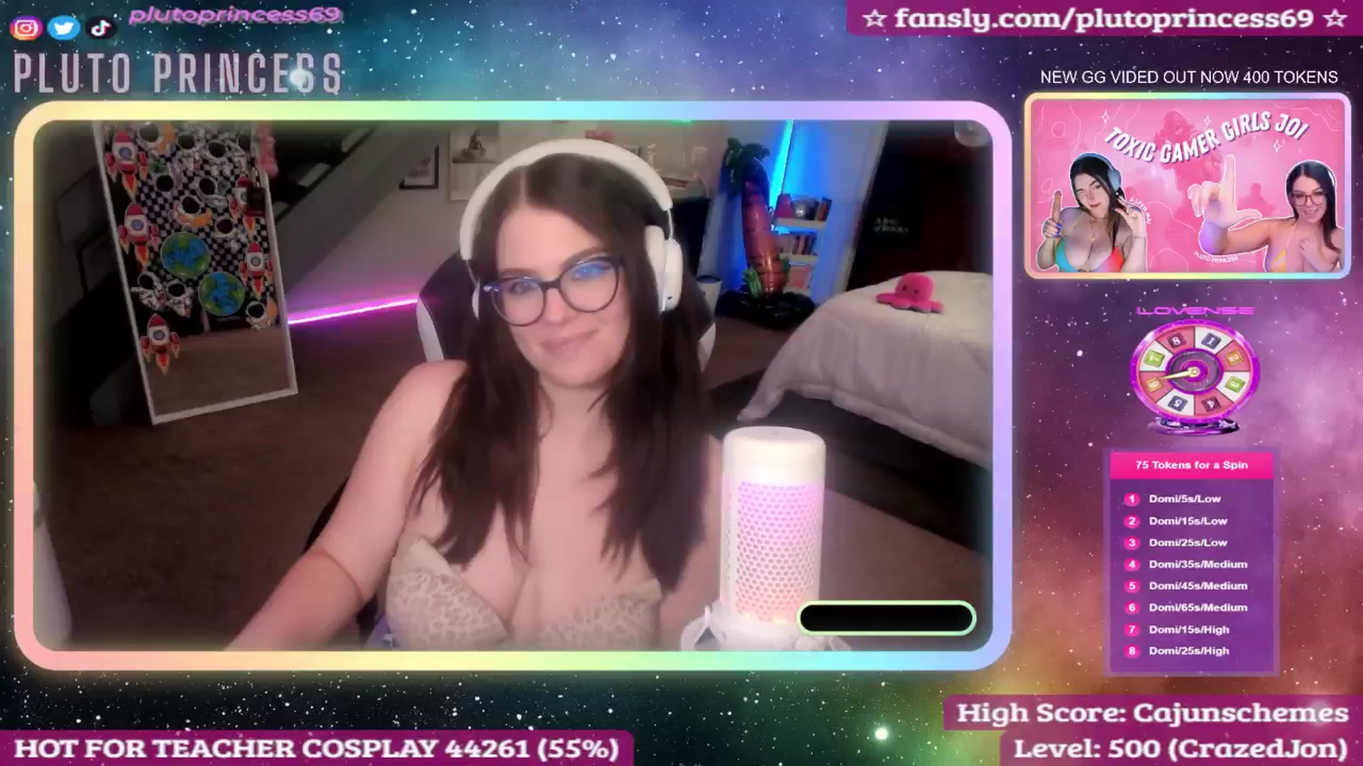 Gallery image thumbnail from PlutoPrincess's myfreecams stream on, 09/13/2025, 09:07 image 9 of 20