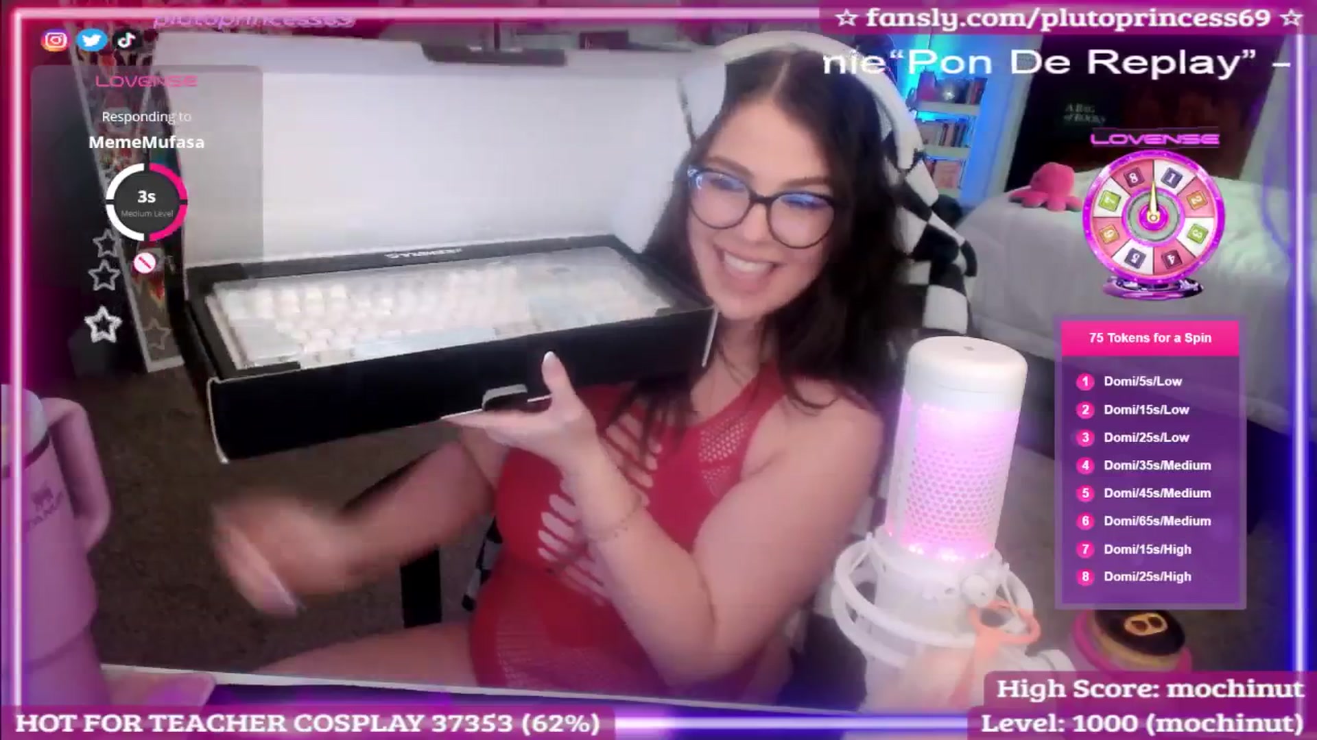Gallery image thumbnail from PlutoPrincess's myfreecams stream on, 09/19/2025, 07:41 image 9 of 20