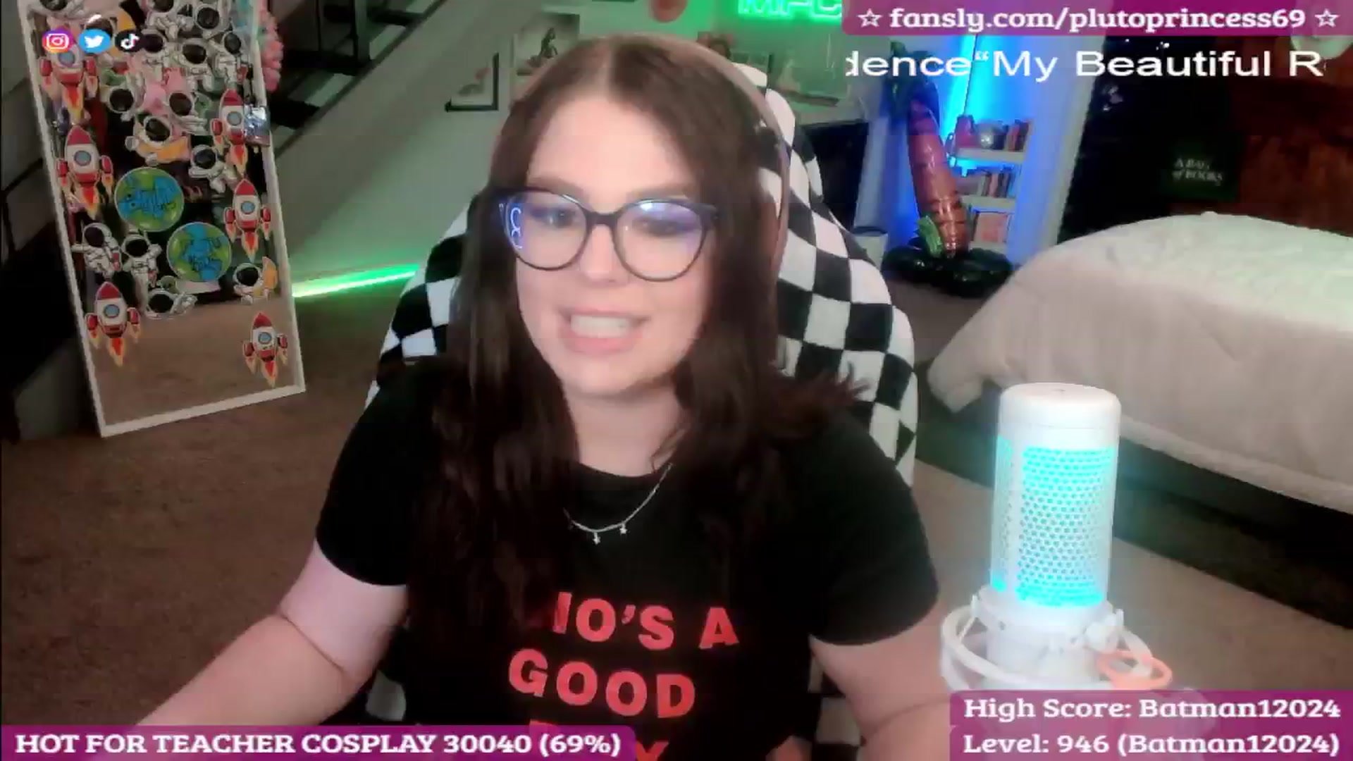 Gallery image thumbnail from PlutoPrincess's myfreecams stream on, 09/27/2025, 10:26 image 1 of 20