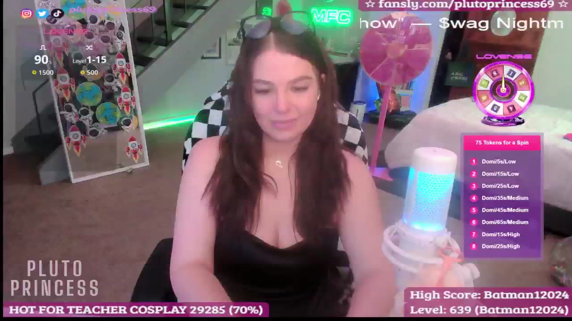 Gallery image thumbnail from PlutoPrincess's myfreecams stream on, 09/29/2025, 03:46 image 9 of 20