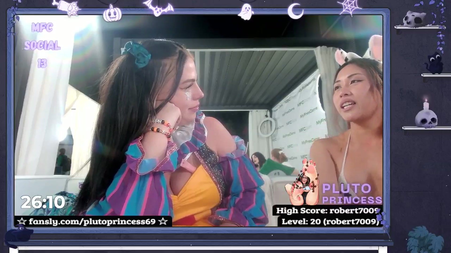 Gallery image thumbnail from PlutoPrincess's myfreecams stream on, 10/08/2025, 06:46 image 9 of 20