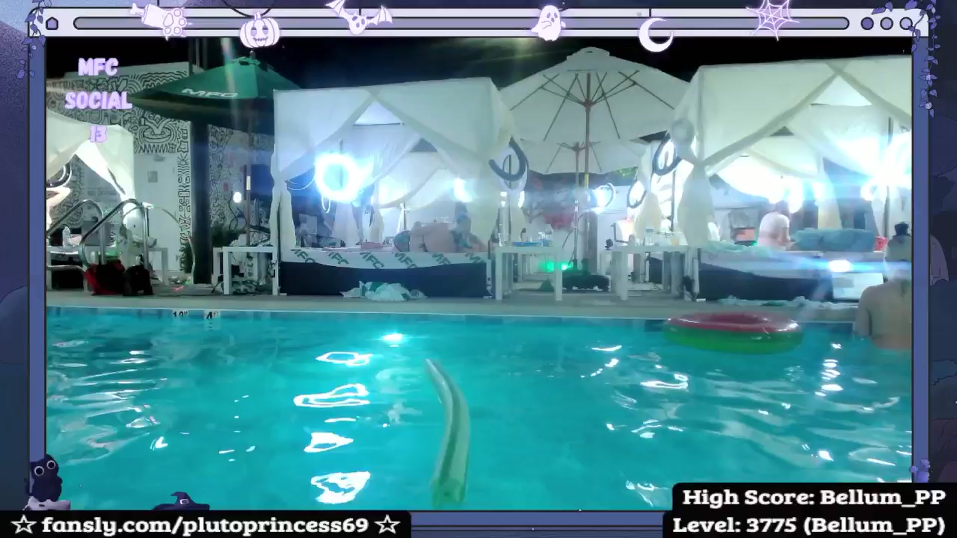 Gallery image thumbnail from PlutoPrincess's myfreecams stream on, 10/09/2025, 06:29 image 18 of 20