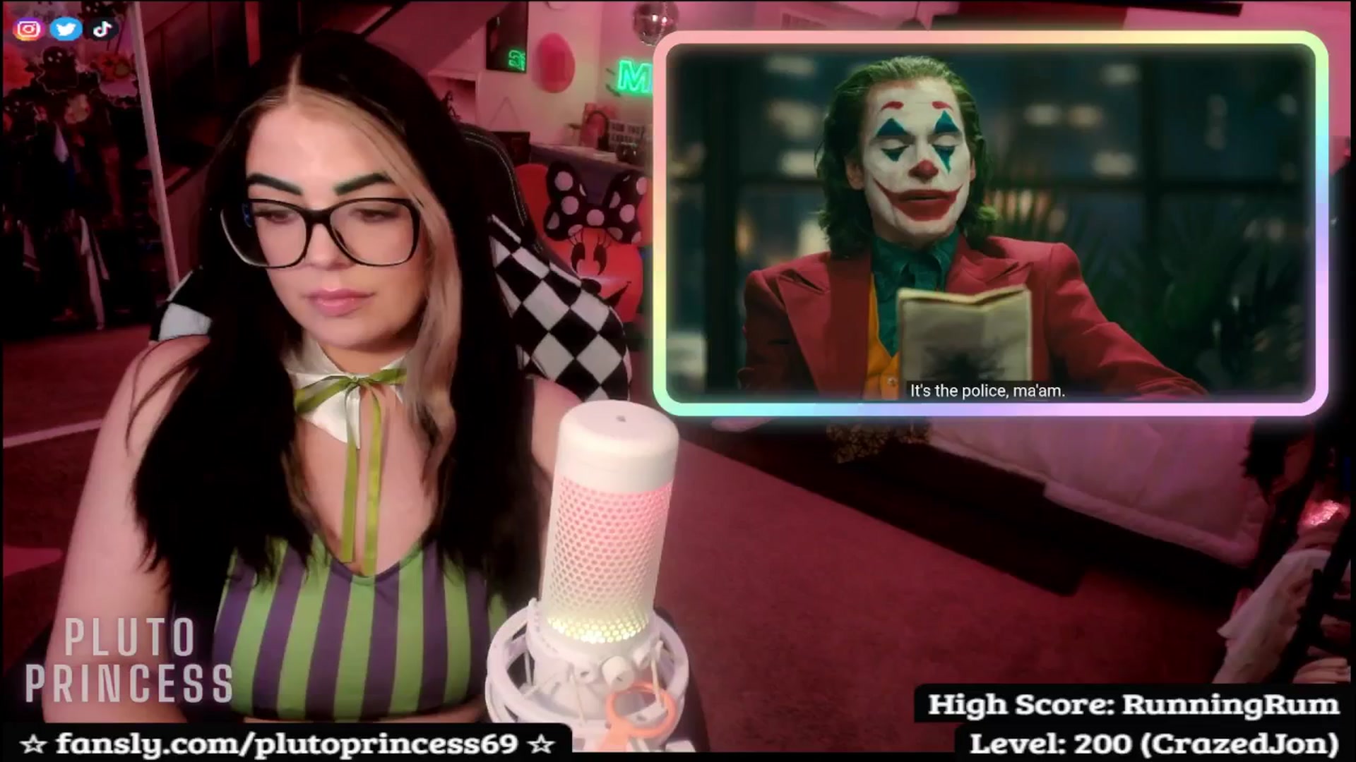 Gallery image thumbnail from PlutoPrincess's myfreecams stream on, 10/11/2025, 07:00 image 17 of 20