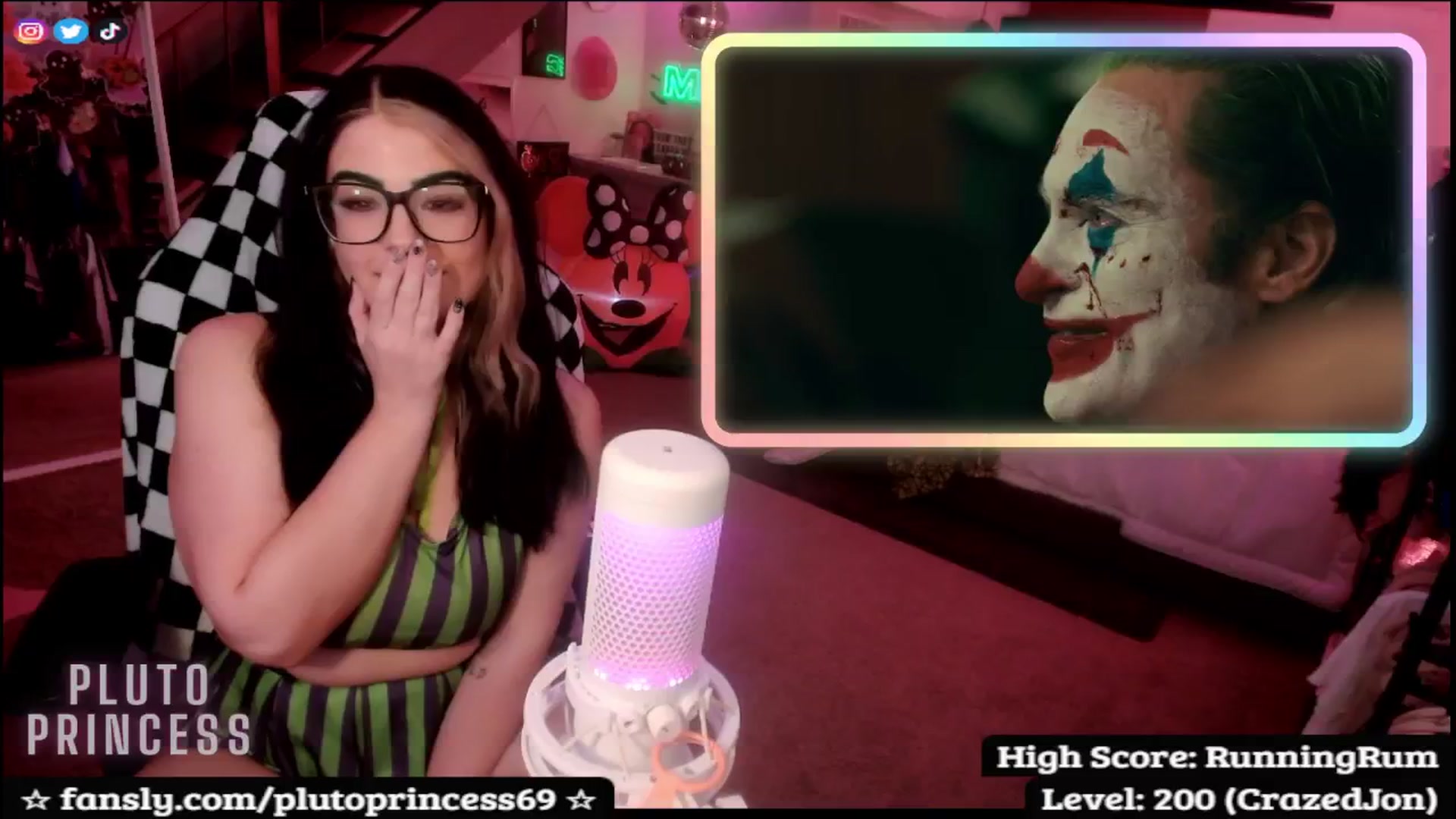 Gallery image thumbnail from PlutoPrincess's myfreecams stream on, 10/11/2025, 07:00 image 18 of 20