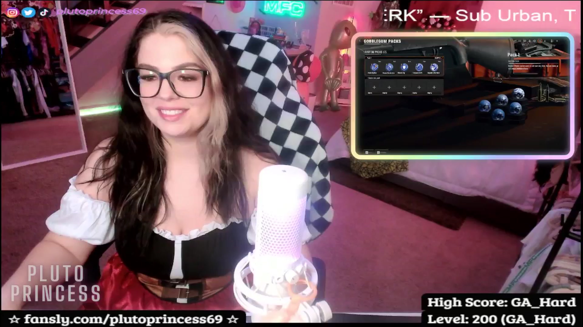 Gallery image thumbnail from PlutoPrincess's myfreecams stream on, 10/15/2025, 06:42 image 19 of 20