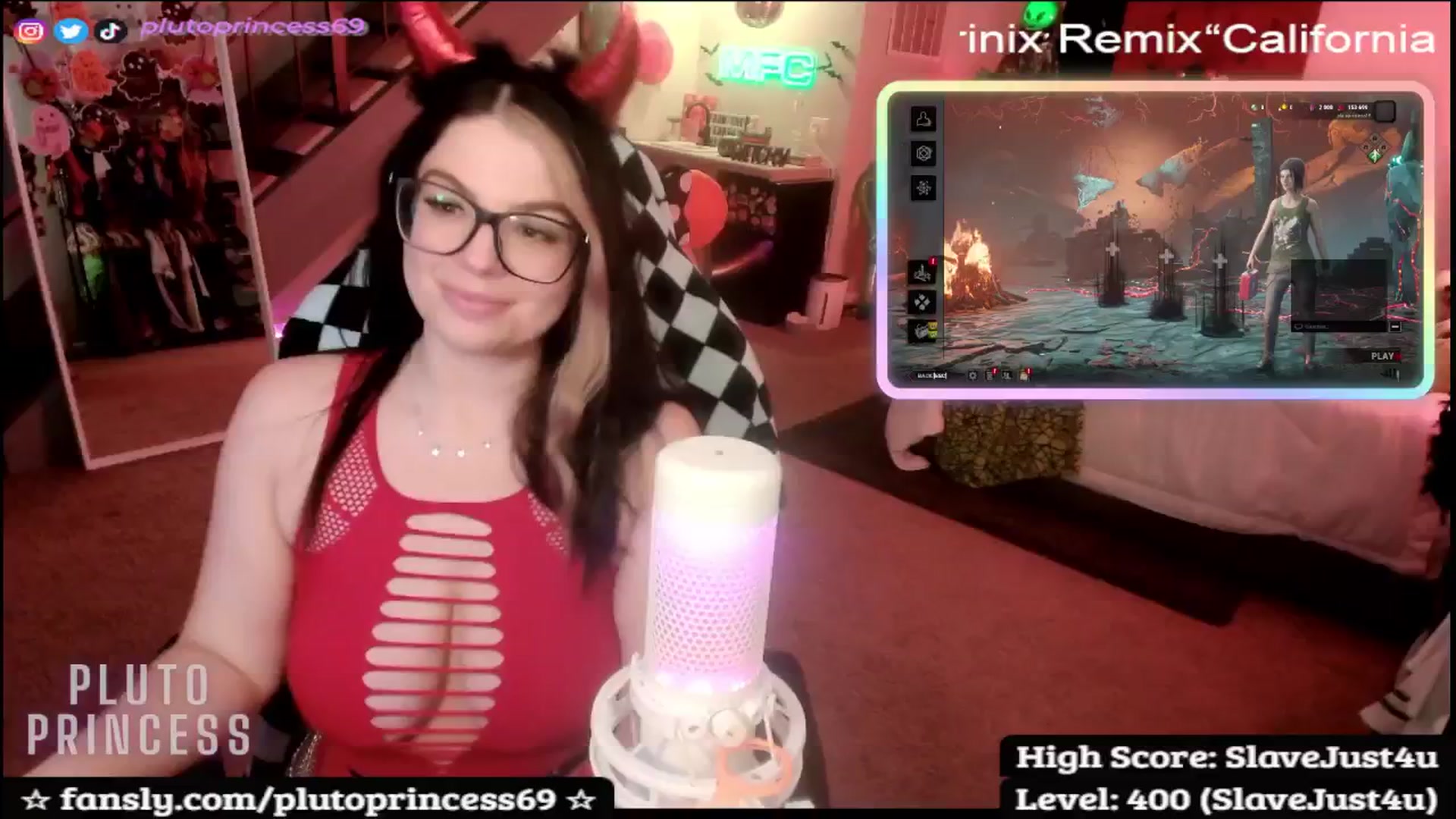 Gallery image thumbnail from PlutoPrincess's myfreecams stream on, 10/16/2025, 06:42 image 16 of 20