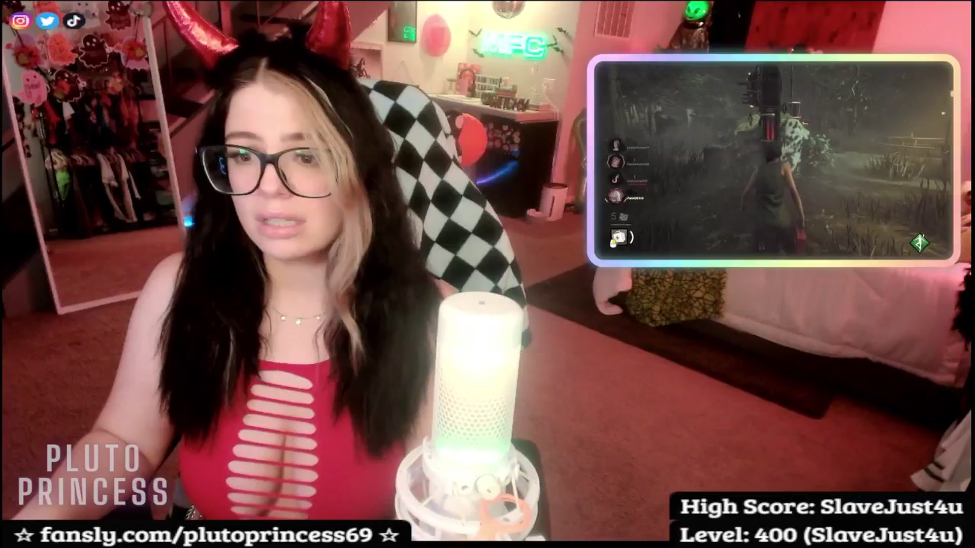 Gallery image thumbnail from PlutoPrincess's myfreecams stream on, 10/16/2025, 06:42 image 20 of 20