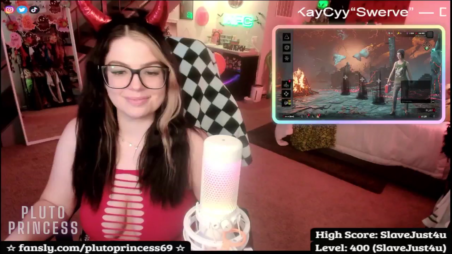 Gallery image thumbnail from PlutoPrincess's myfreecams stream on, 10/16/2025, 07:38 image 3 of 20