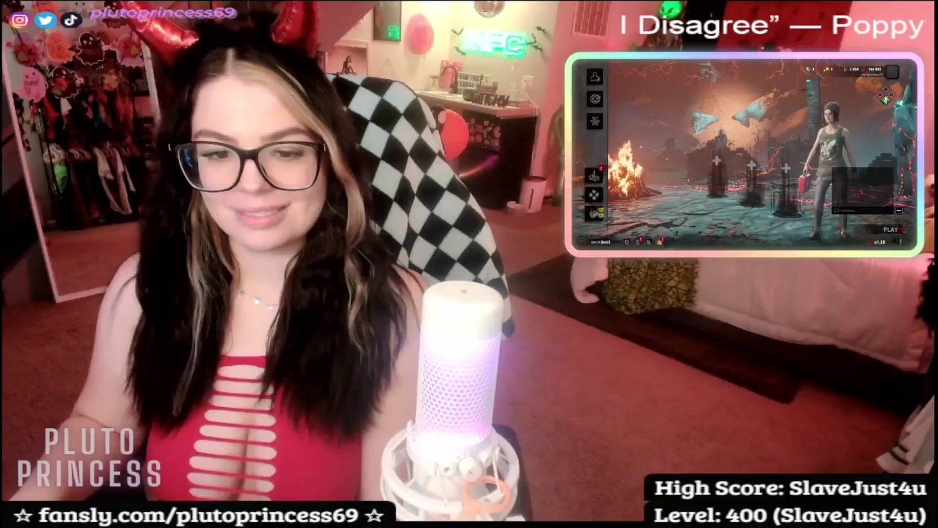 Gallery image thumbnail from PlutoPrincess's myfreecams stream on, 10/16/2025, 07:38 image 2 of 20