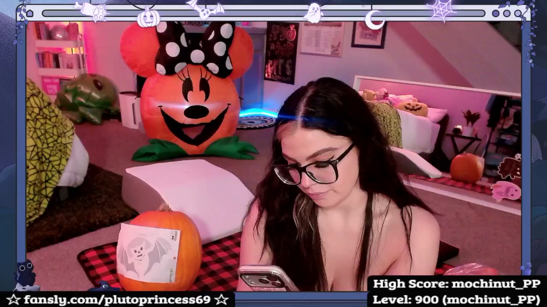 Gallery image thumbnail from PlutoPrincess's myfreecams stream on, 10/18/2025, 09:36 image 3 of 20