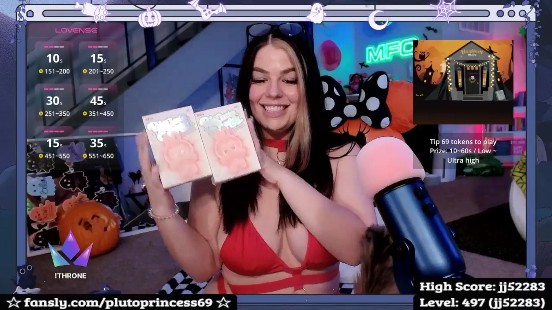 Gallery image thumbnail from PlutoPrincess's myfreecams stream on, 10/21/2025, 06:17 image 5 of 20