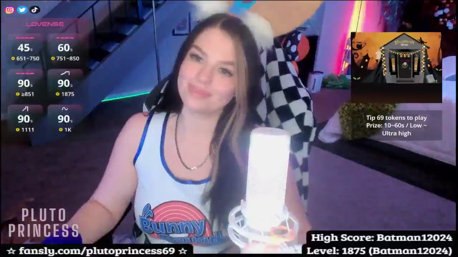 Gallery image thumbnail from PlutoPrincess's myfreecams stream on, 10/26/2025, 07:02 image 11 of 20