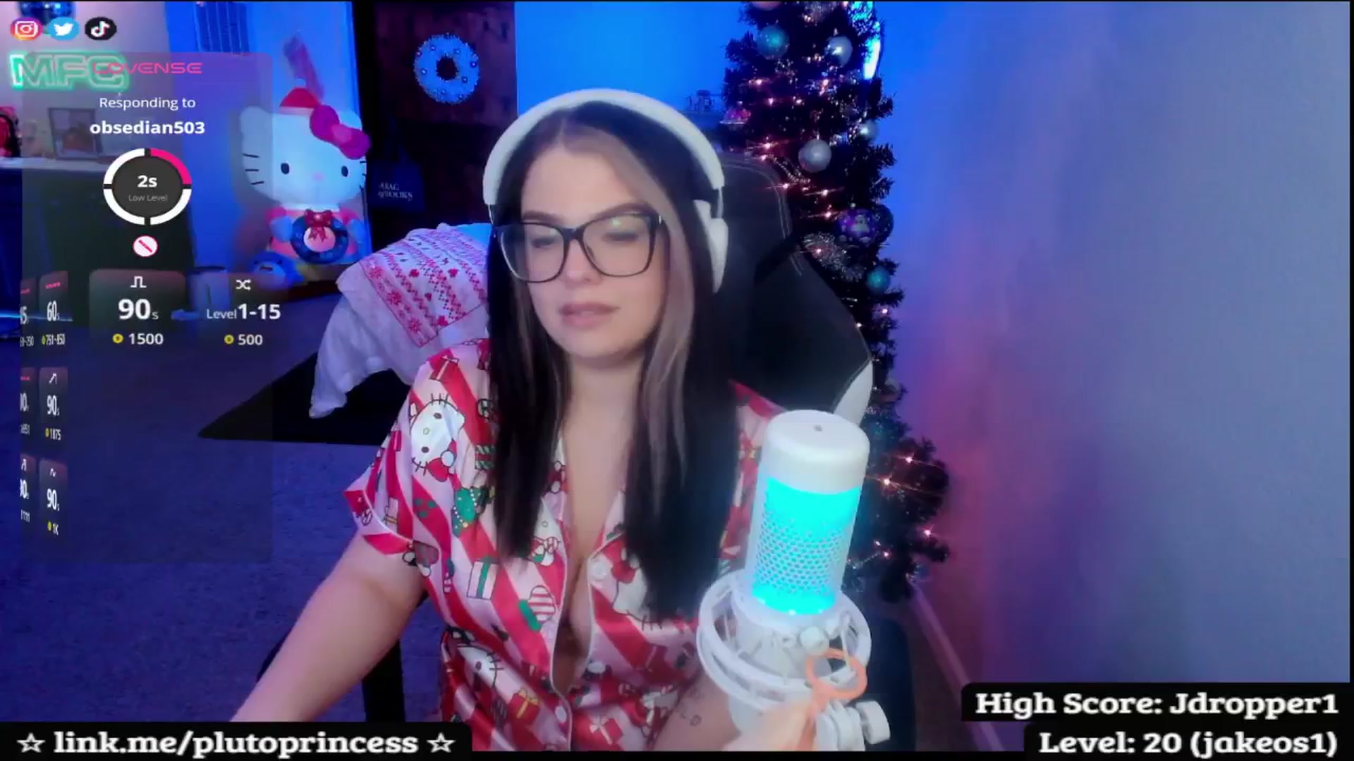 Gallery image thumbnail from PlutoPrincess's myfreecams stream on, 12/16/2025, 09:02 image 18 of 20