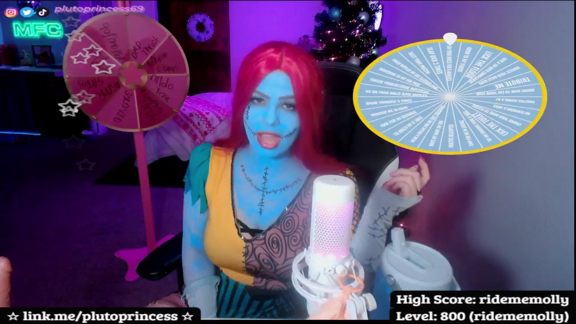 Gallery image thumbnail from PlutoPrincess's myfreecams stream on, 12/21/2025, 11:42 image 8 of 20