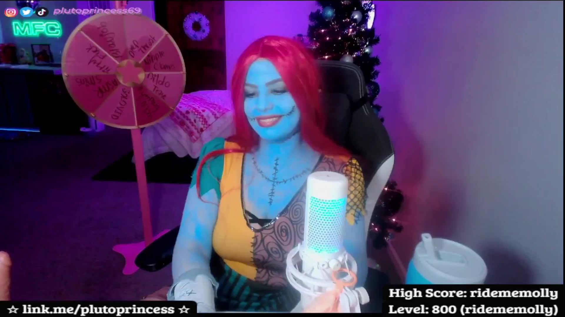 Gallery image thumbnail from PlutoPrincess's myfreecams stream on, 12/21/2025, 11:42 image 7 of 20
