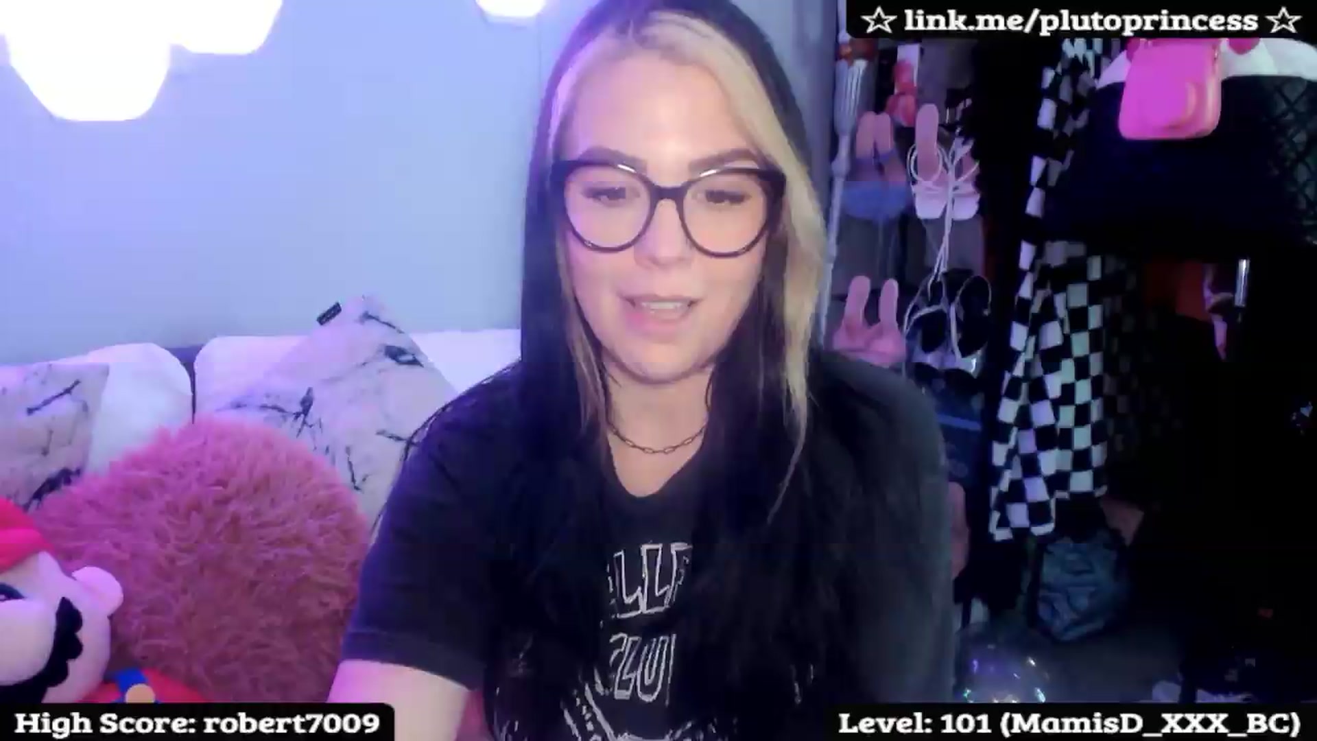 Gallery image thumbnail from PlutoPrincess's myfreecams stream on, 06/11/2026, 08:45 image 17 of 20