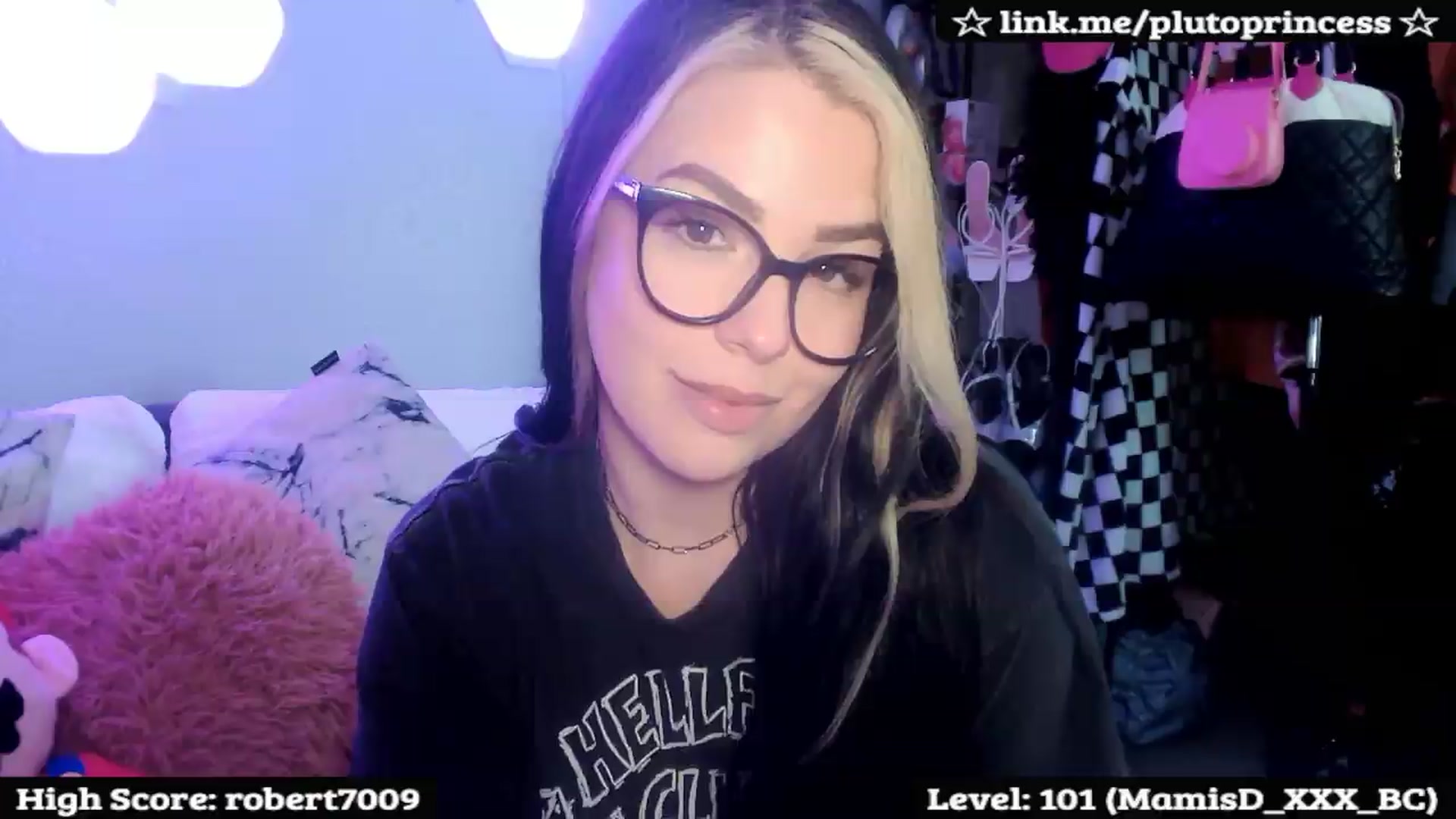 Gallery image thumbnail from PlutoPrincess's myfreecams stream on, 06/11/2026, 08:45 image 8 of 20