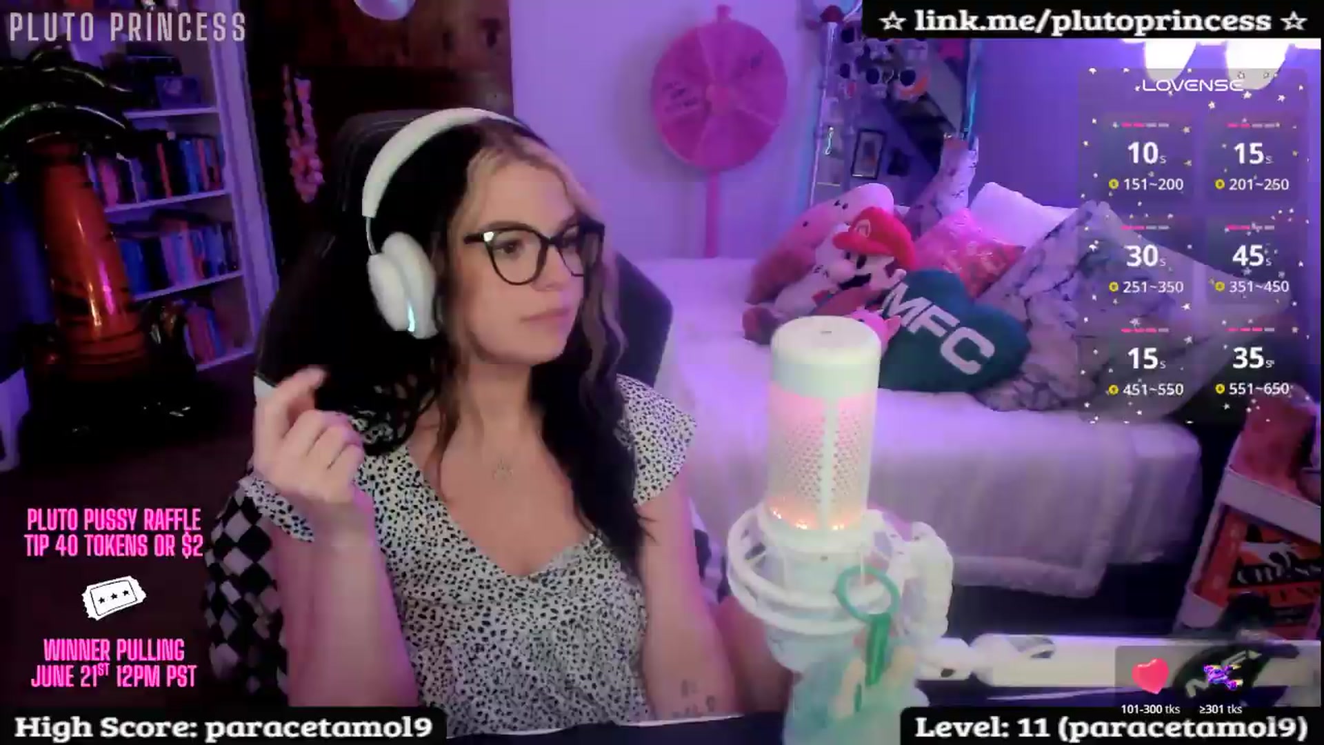 Gallery image thumbnail from PlutoPrincess's myfreecams stream on, 06/19/2026, 09:42 image 19 of 20