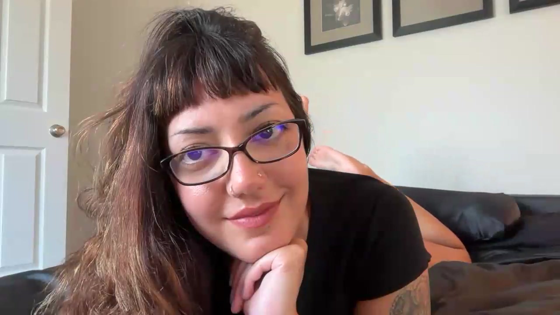 Gallery image thumbnail from PocketNikki's myfreecams stream on, 06/29/2026, 18:48 image 10 of 20