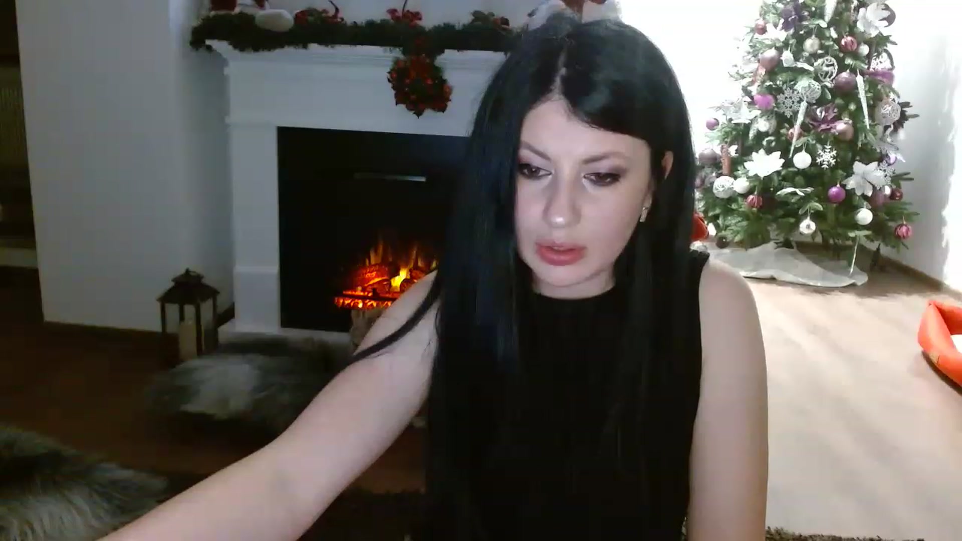 Gallery image thumbnail from Poison_Rose_'s myfreecams stream on, 12/20/2022, 17:16 image 16 of 20