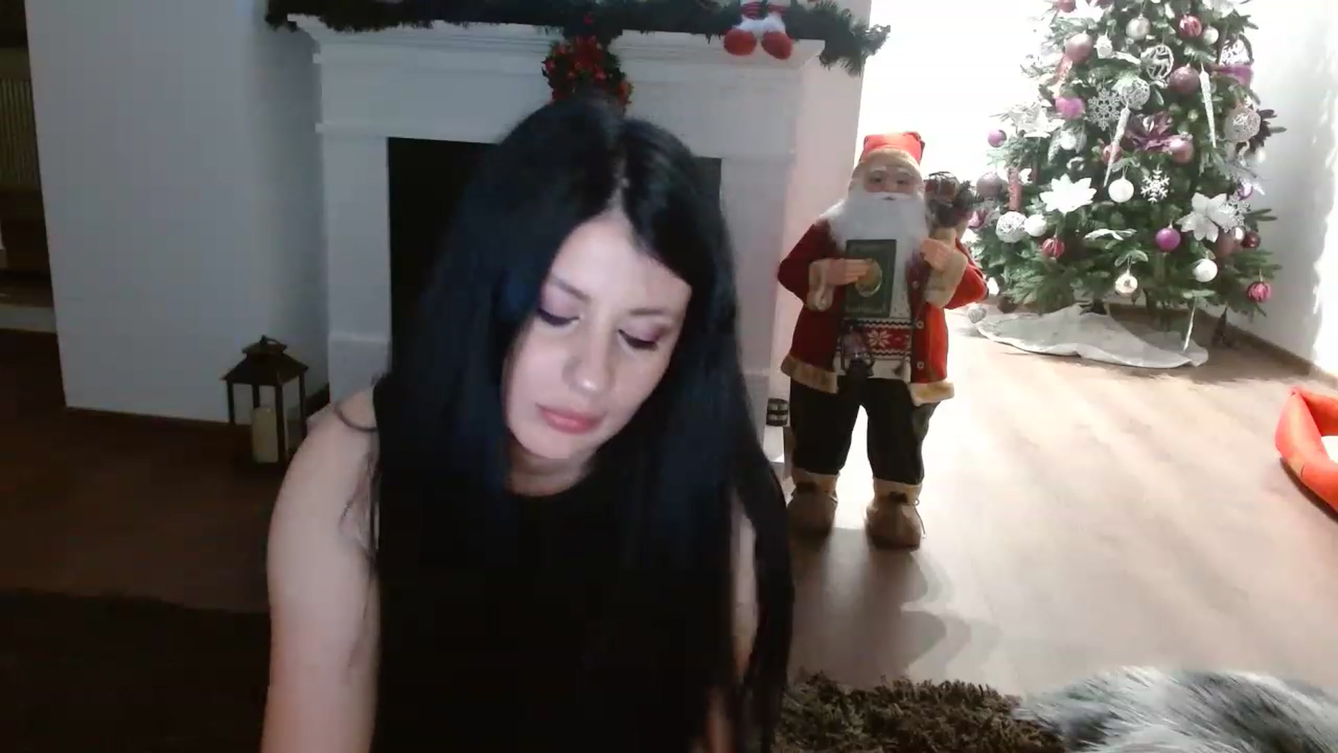 Gallery image thumbnail from Poison_Rose_'s myfreecams stream on, 12/20/2022, 18:27 image 19 of 20