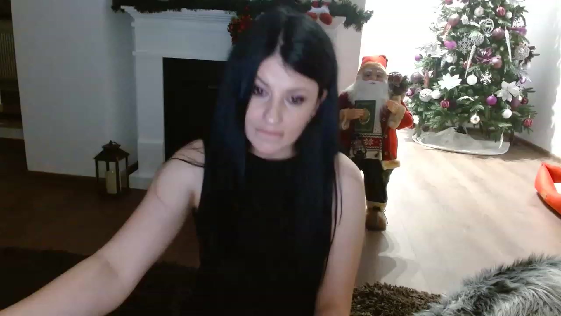 Gallery image thumbnail from Poison_Rose_'s myfreecams stream on, 12/20/2022, 19:40 image 7 of 20