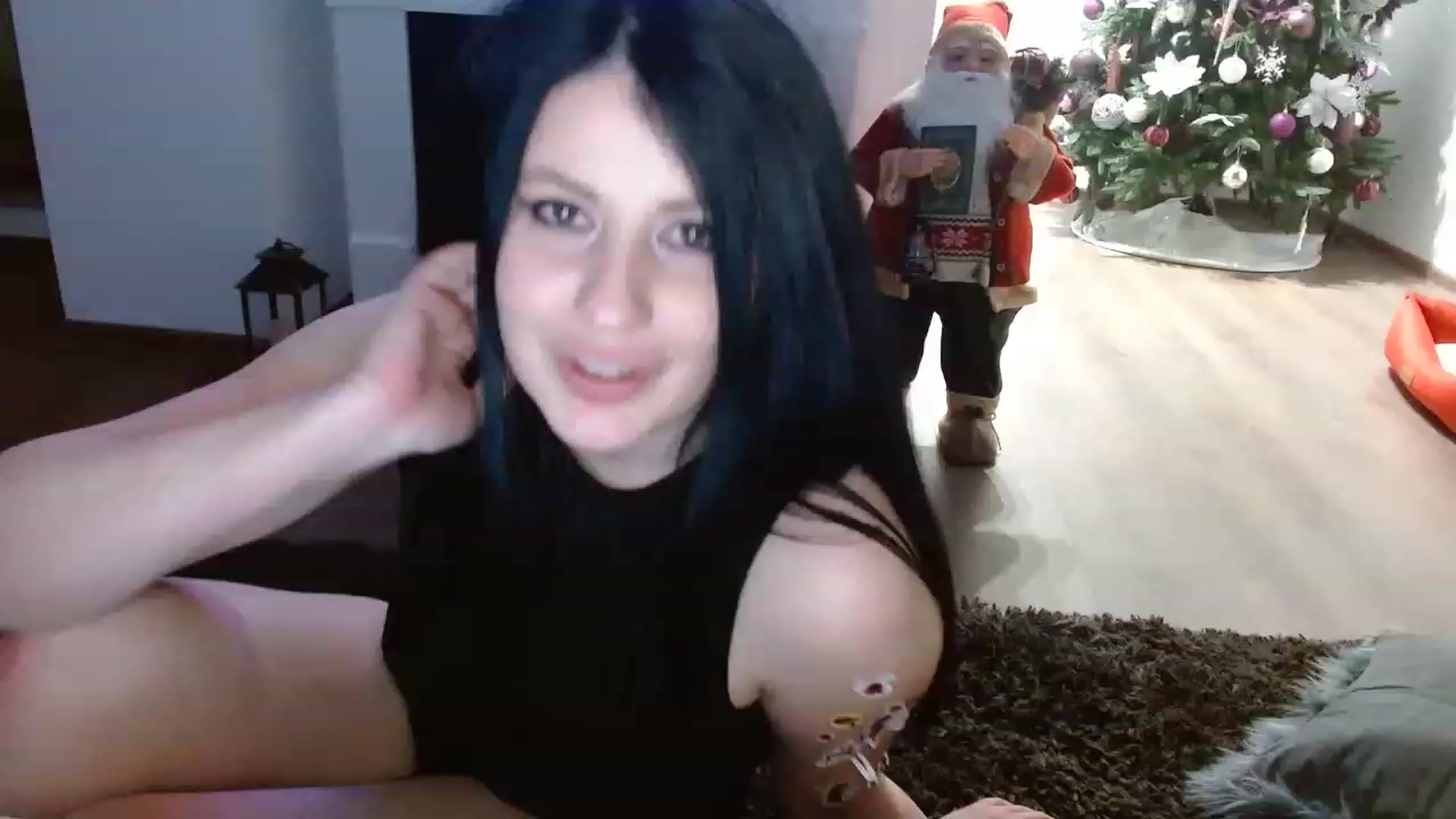 Gallery image thumbnail from Poison_Rose_'s myfreecams stream on, 12/20/2022, 21:43 image 13 of 20