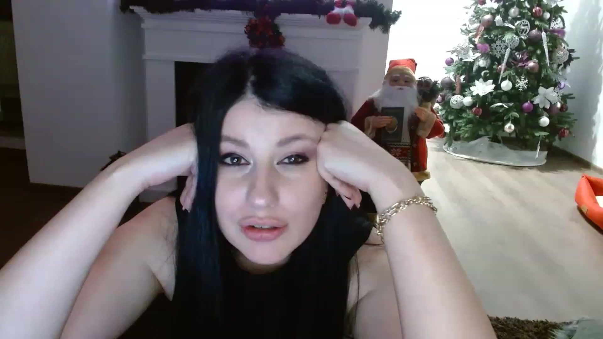 Gallery image thumbnail from Poison_Rose_'s myfreecams stream on, 12/20/2022, 21:43 image 4 of 20