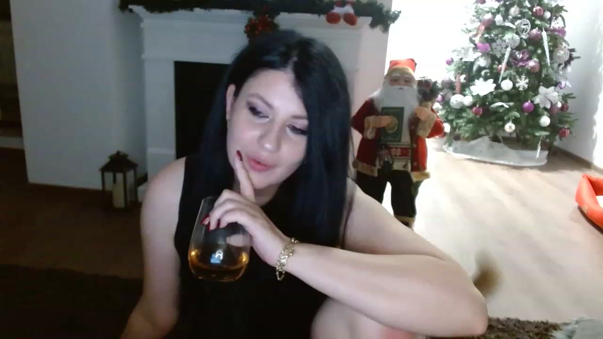 Gallery image thumbnail from Poison_Rose_'s myfreecams stream on, 12/20/2022, 21:43 image 1 of 20