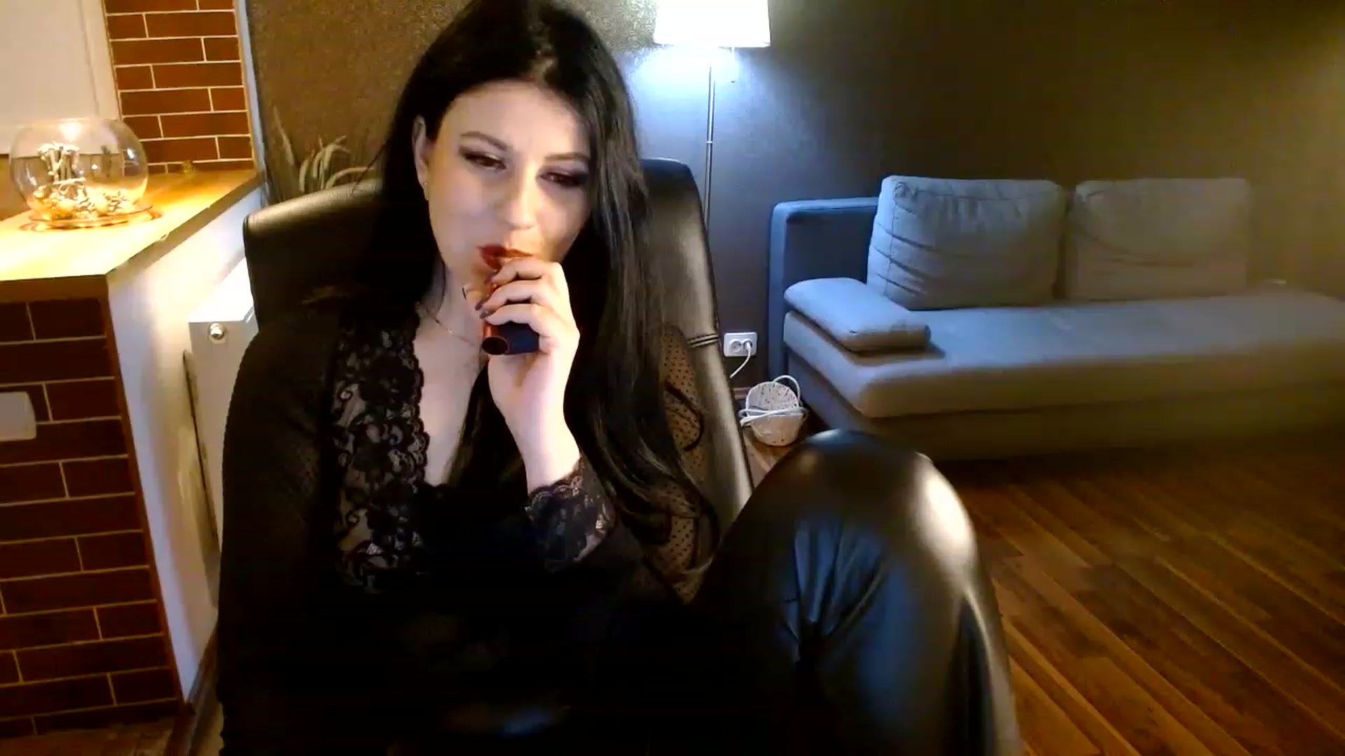 Gallery image thumbnail from Poison_Rose_'s myfreecams stream on, 01/22/2023, 19:13 image 7 of 20