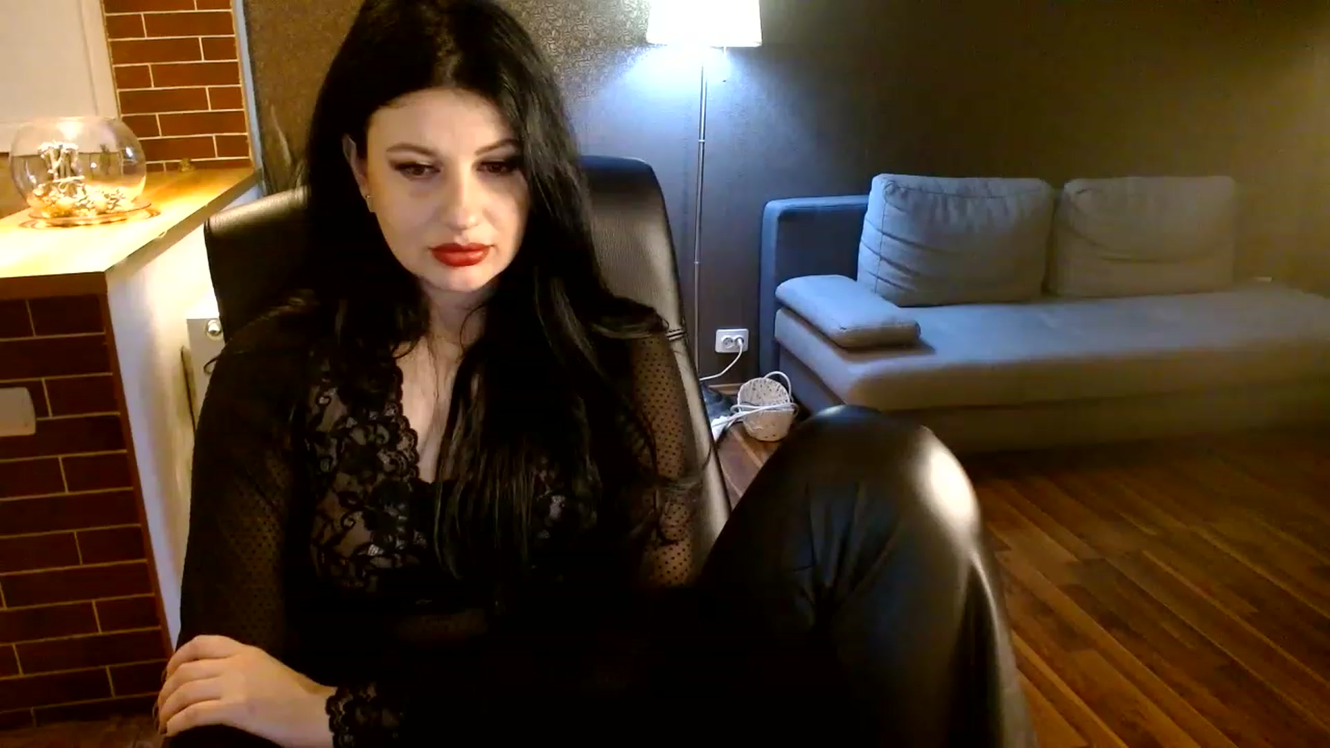 Gallery image thumbnail from Poison_Rose_'s myfreecams stream on, 01/22/2023, 19:13 image 2 of 20