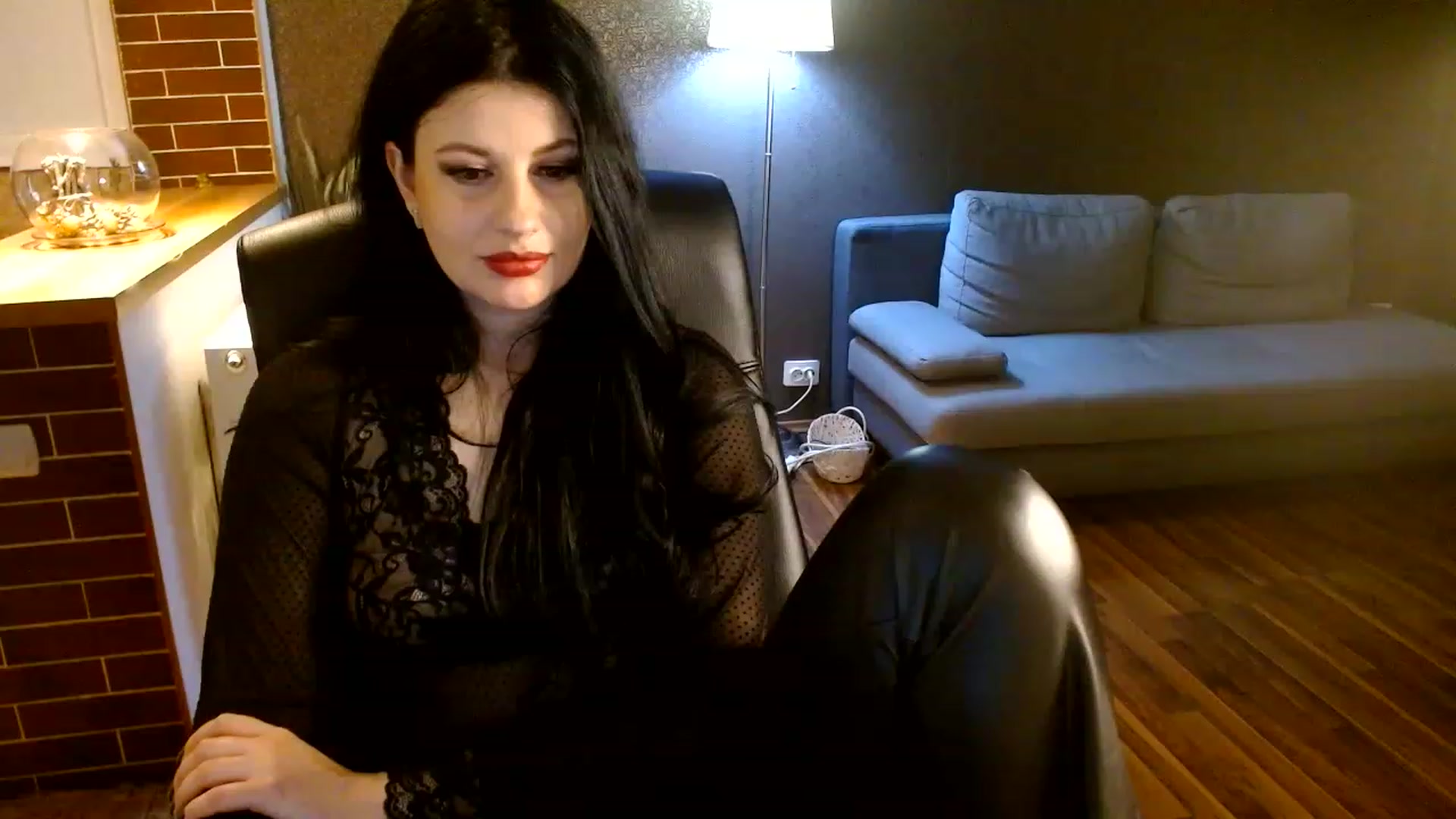 Gallery image thumbnail from Poison_Rose_'s myfreecams stream on, 01/22/2023, 19:13 image 3 of 20