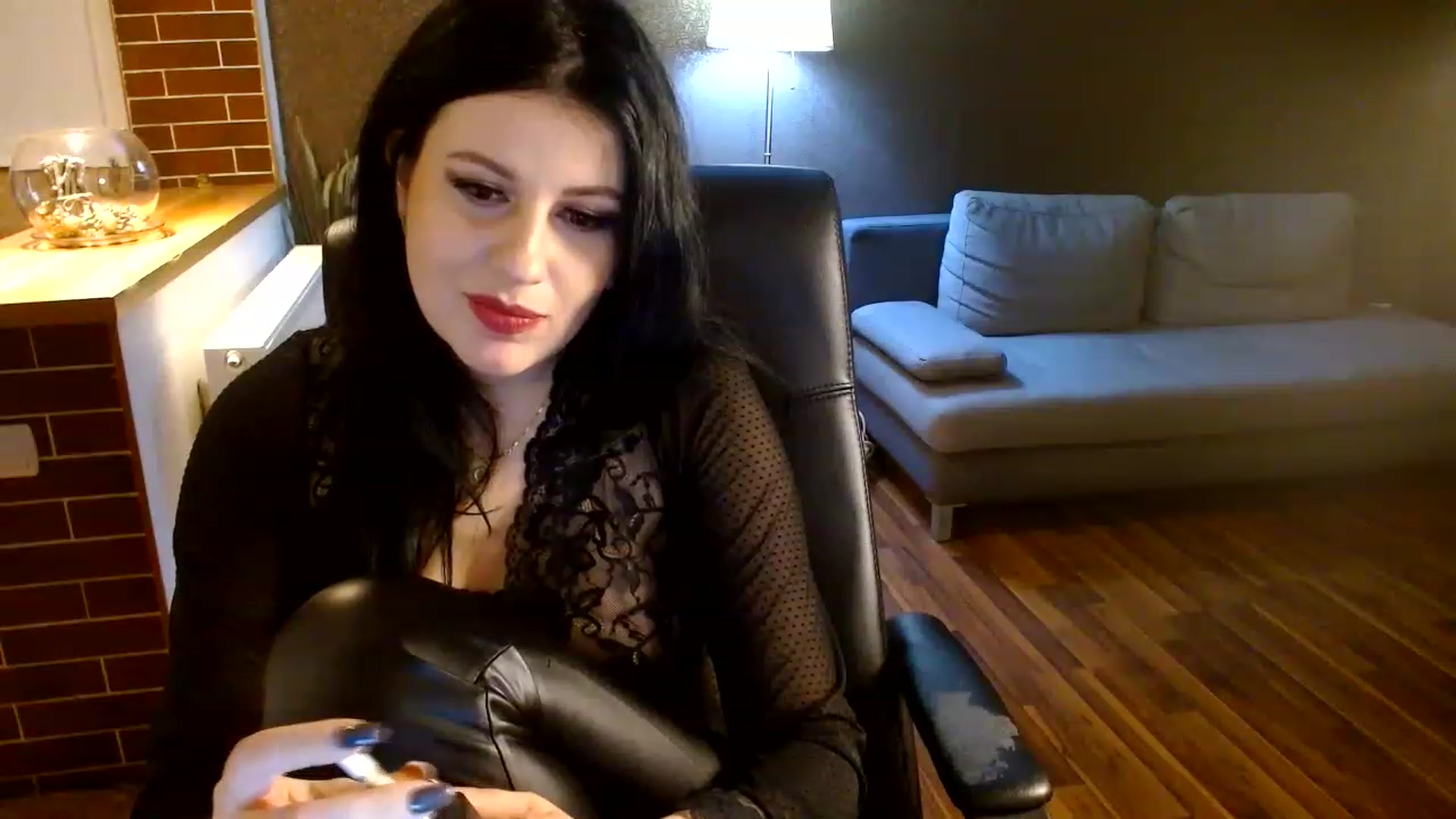 Gallery image thumbnail from Poison_Rose_'s myfreecams stream on, 01/22/2023, 20:02 image 14 of 20
